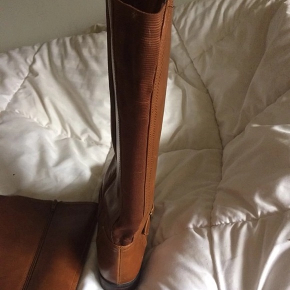 American Eagle Boots - Picture 3 of 3